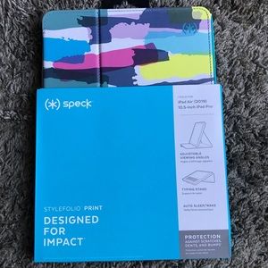 Speck stylefolio case